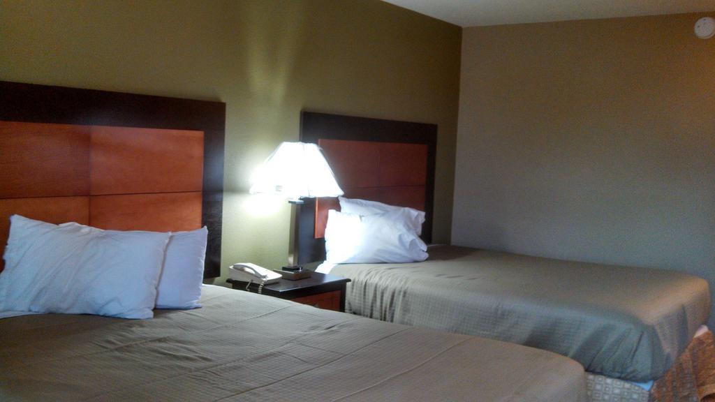 Relax Inn Heth Shell Lake ห้อง รูปภาพ